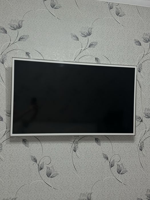 Телевизор Samsung UE40ES6710S