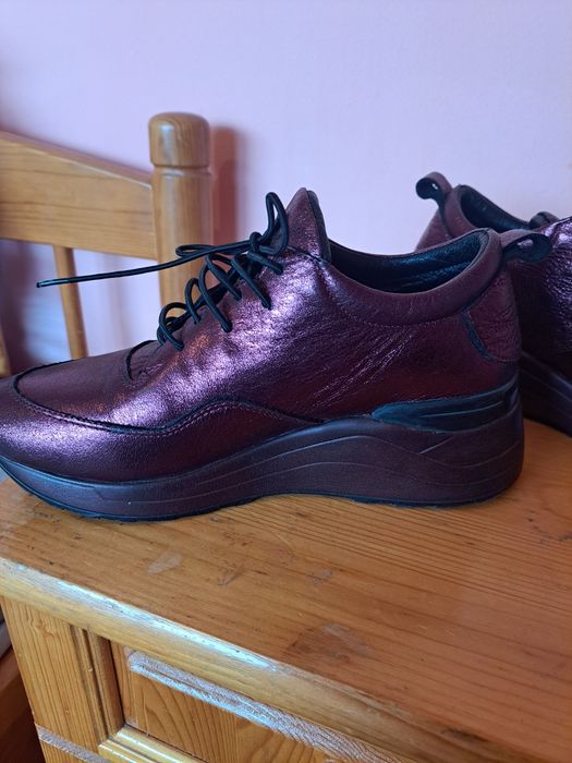 Обувки от естествена кожа