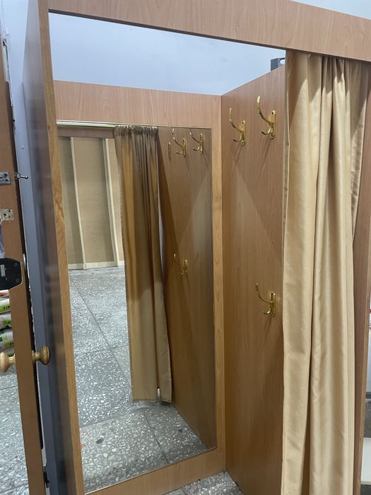 Продам примерочную цена договорная