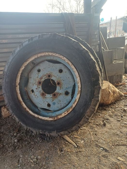 Продам колеса  на трактор МТЗ 80