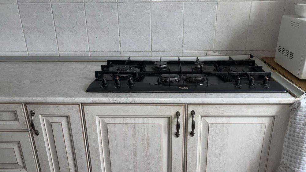 Продам кухонный гарнитур