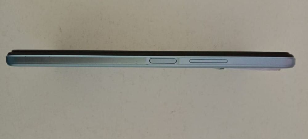 Vivo y33s смартфон продам