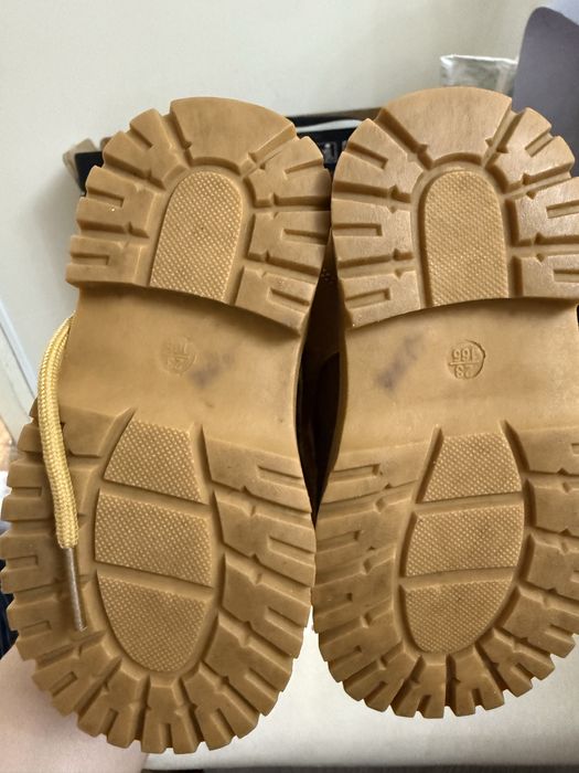 Продам детские сапоги