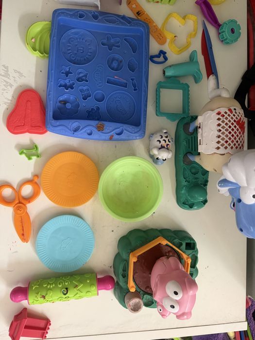 Набор для игры с пластилином Play Doh