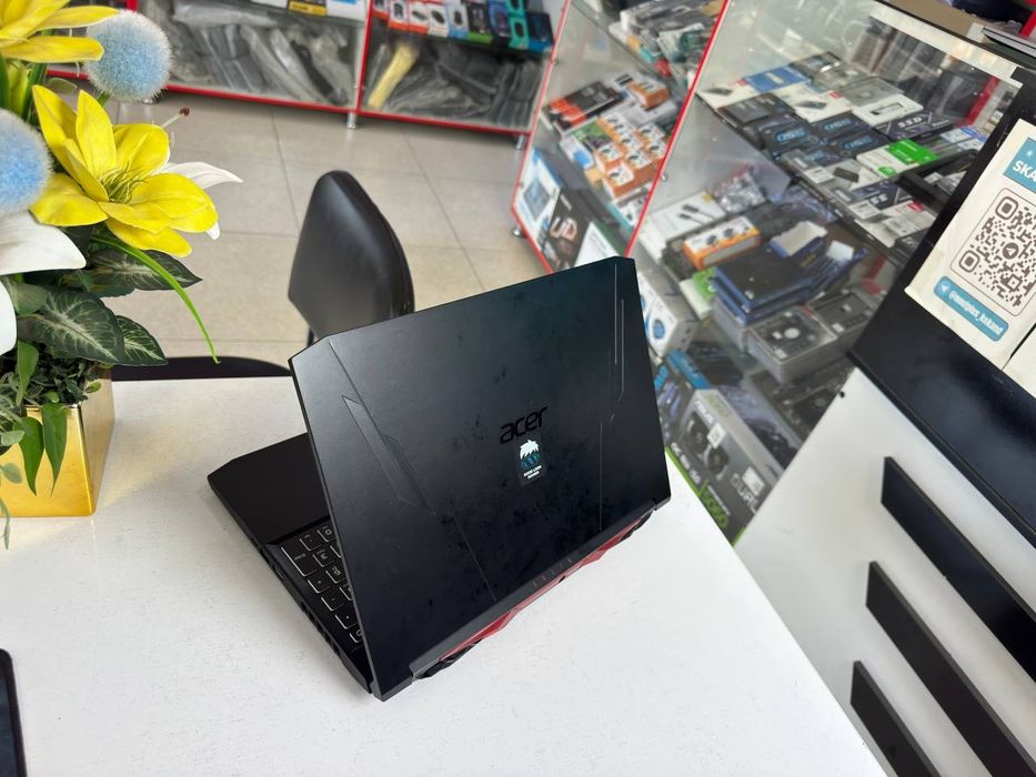ACER NITRO GAMING core i5-11400H 8/512 SSD RTX 3060-6GB ideal