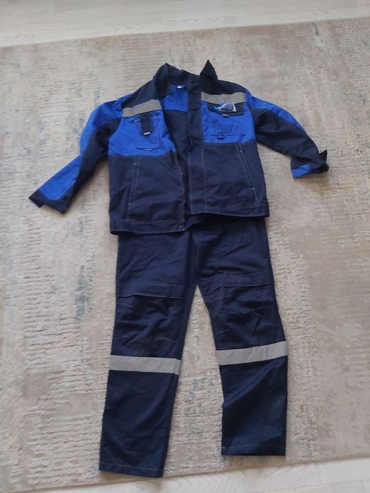 Продам спецодежду