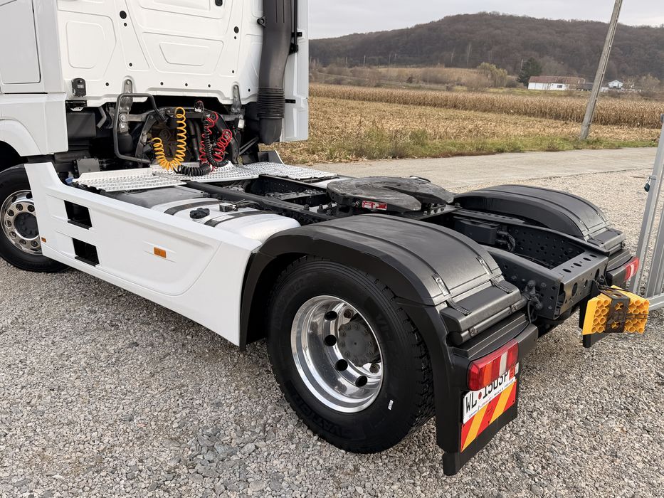 Mercedes benz Actros 1845 / 533.000km / 2018.02 / cauciucuri noi / e6