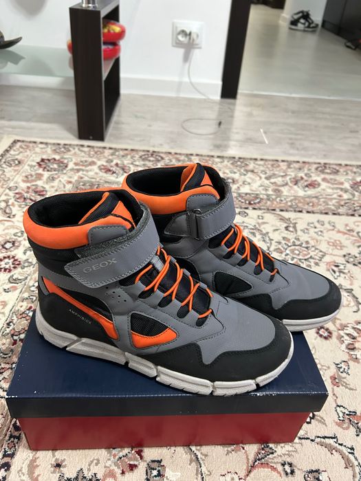 Ghete Geox noi, marime 40