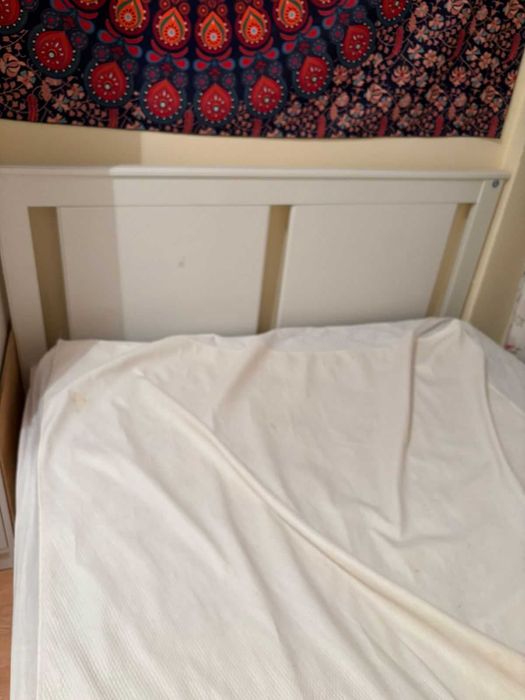 Отдам Кровать 1,5