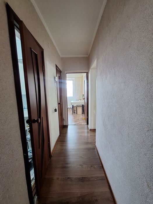 Продаётся 2 комн улучшенная 4 мкрн