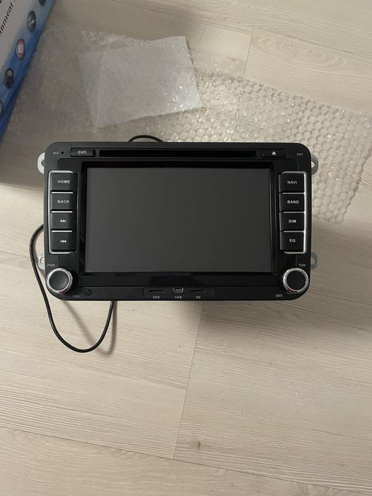 Navigatie  utilizata compatibila la ww  skoda