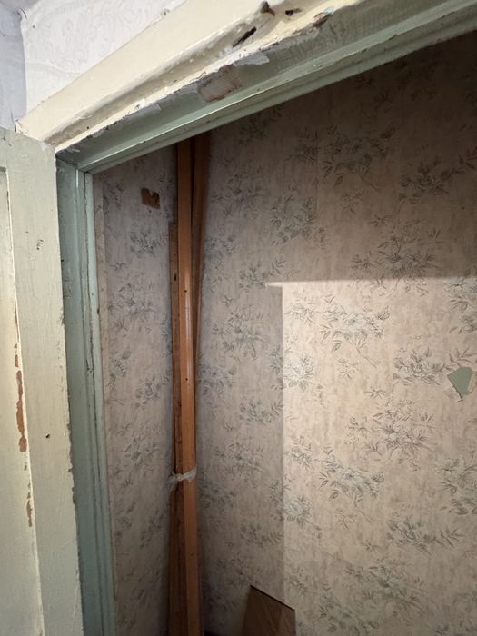 Продам 1-квартиру Назарбаева 46/2