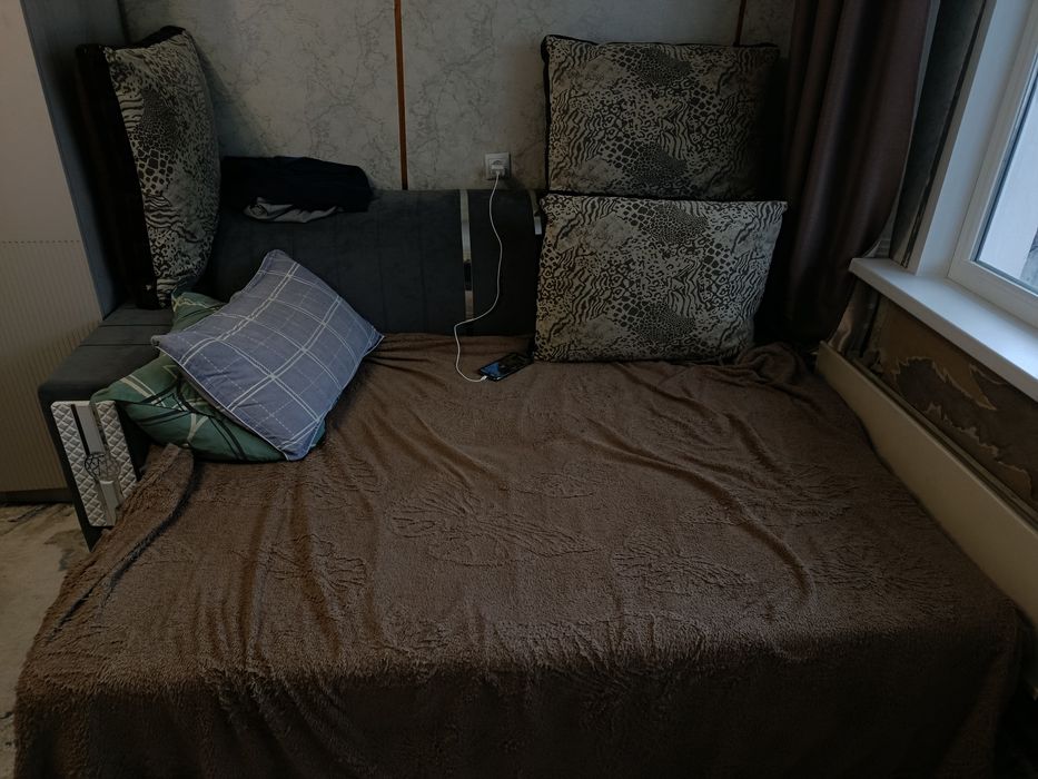 Продам диваны 4 метра