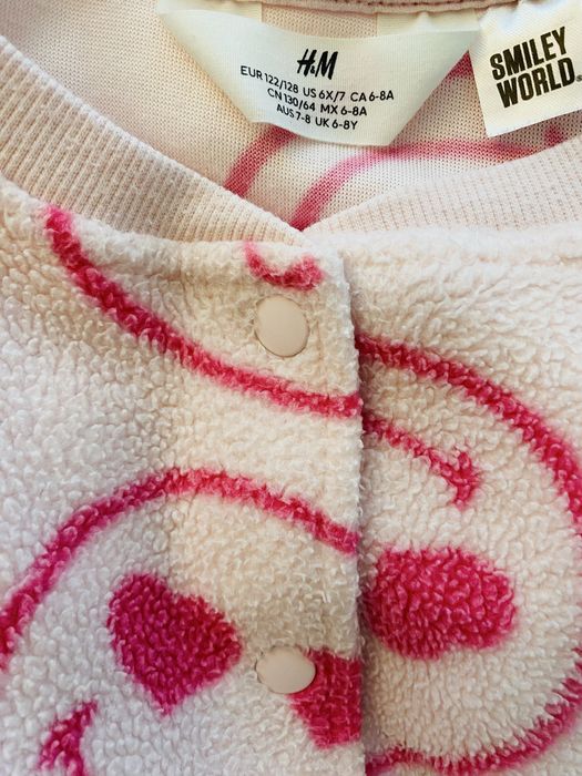 Cardigan din pluș Smiley World, H&M, marimea 122/128cm