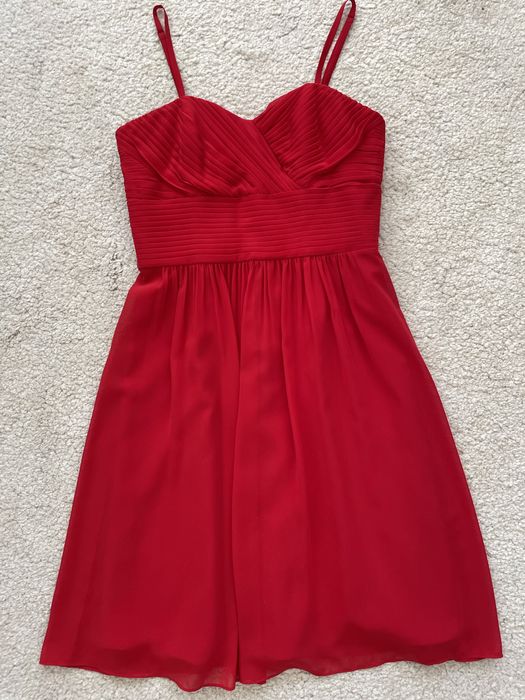 Jakes официална рокля