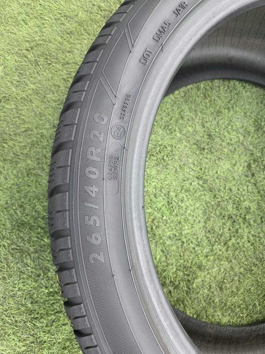265 40 20 DUNLOP