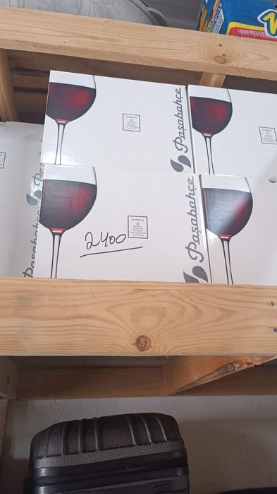 Посуды для кафе.