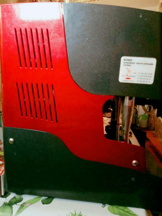 Кофе-машина продам