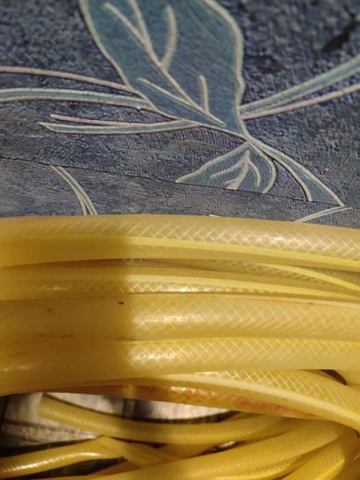 Продам шланг 20 метров отдам недорого