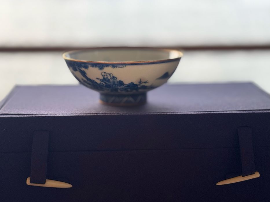 Set 4 piese porțelan stil chinezesc – vase, bol și farfurie + cutii