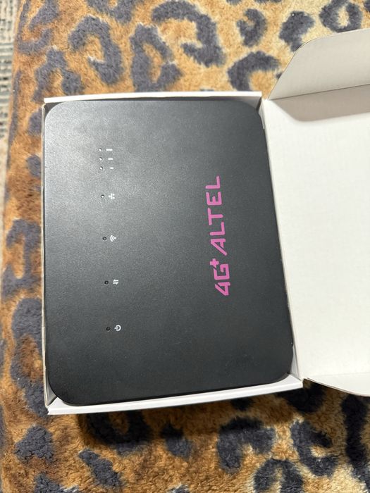 Wi-Fi роутер ALTEL P28 CPE