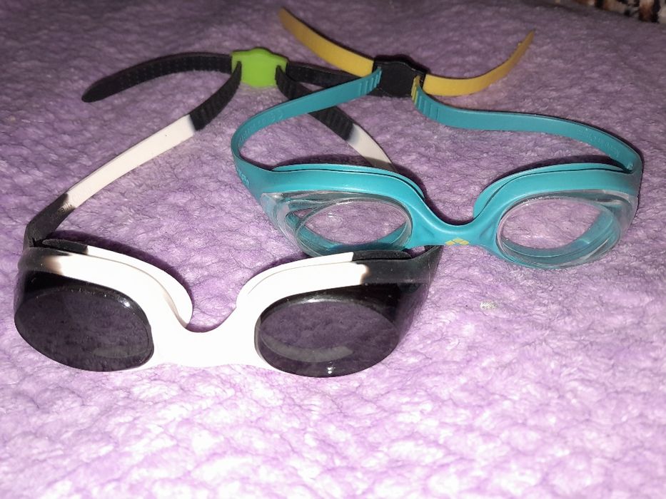 Шапочки для бассейна