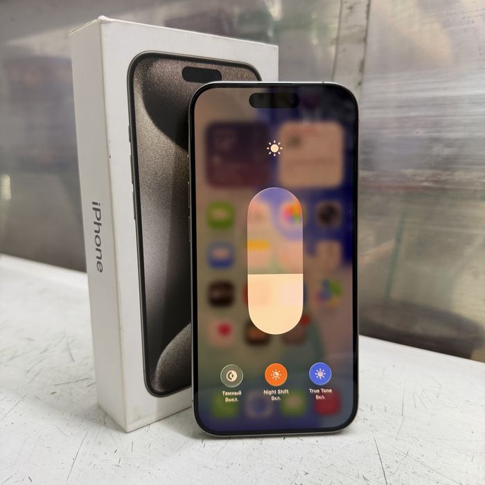 iPhone 15 Pro 256GB Natural Titanium