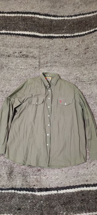 Vând cămașă Fjallraven