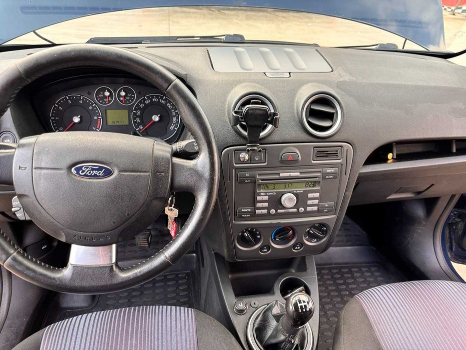 FORD Fusion 2010 — imagine 5