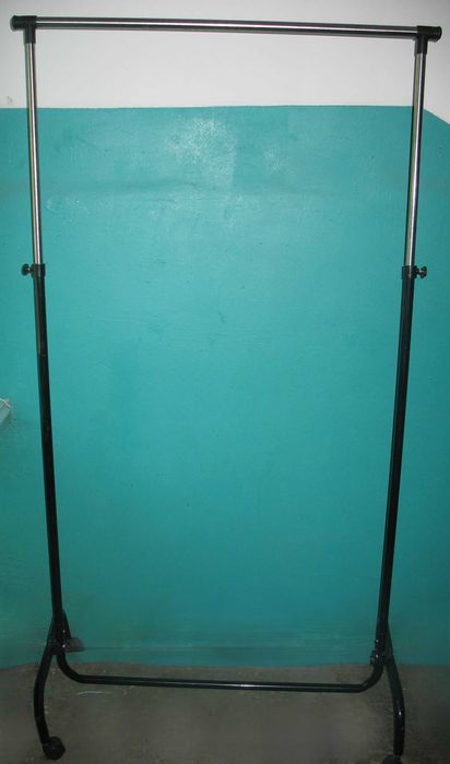 Вешалка напольная