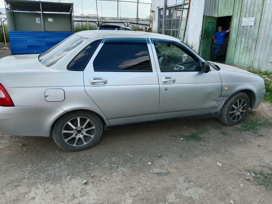 Продам авто Приора