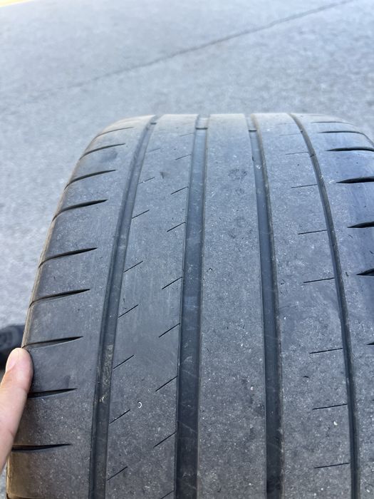 Michelin pilot 4s 275/30/20