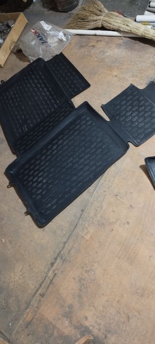 Продам коврики на киа оптима к5