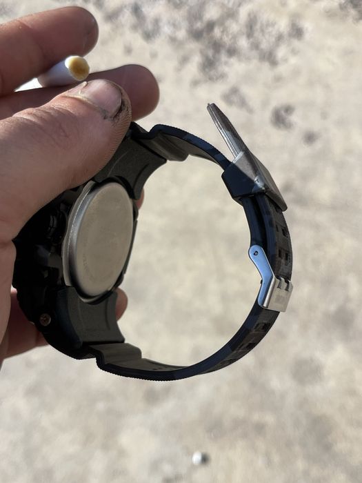 Чисто Нов Часовник