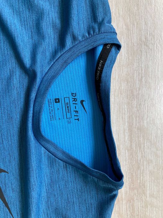 Найк Nike Pro Dri Fit мъжка тениска размер М Slim Fit