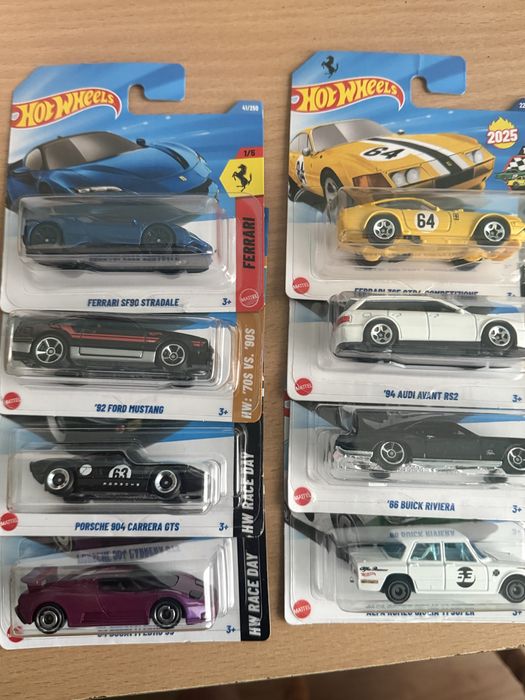 Hot wheels колички