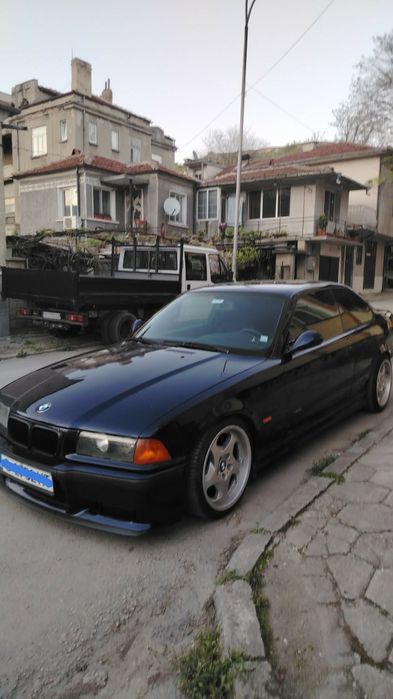 BMW e36 coupe 2.8