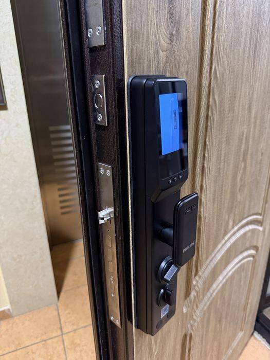 Установка умных смарт замков