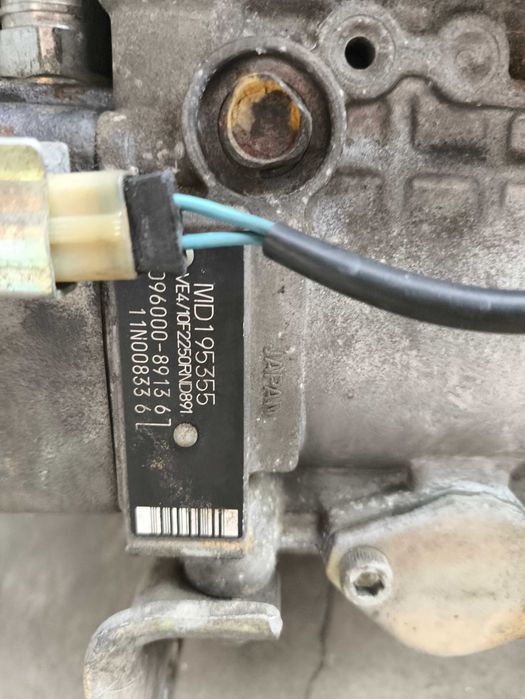 Продам запчасти на RVR 4D68T