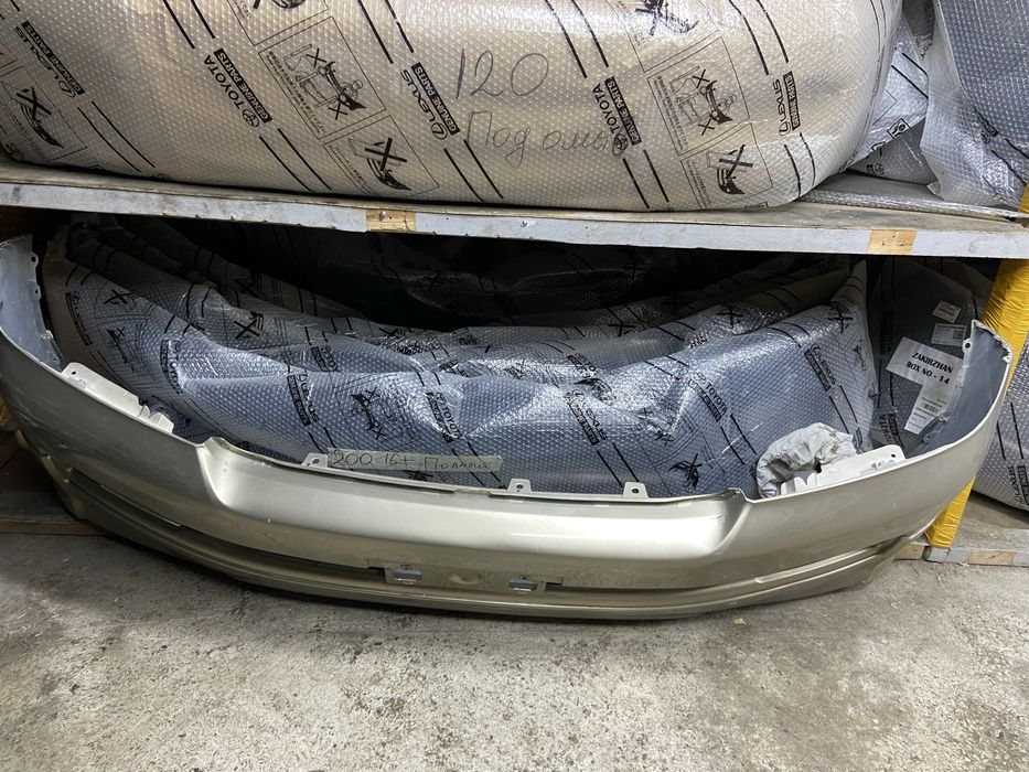 Бампера тойота лексус