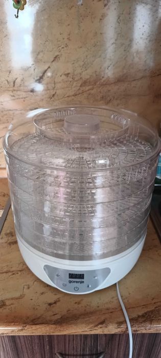 Сушилня за плодове и зеленчуци