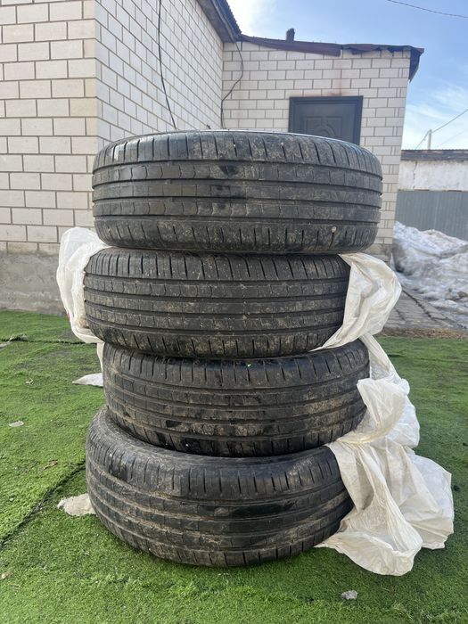 Продам резину на автомобиль
