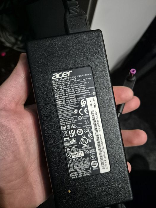 Laptop gaming Acer Nitro5 15.6 - i5 9300h/16GB Ram/GTX 1650/SSD256 M.2