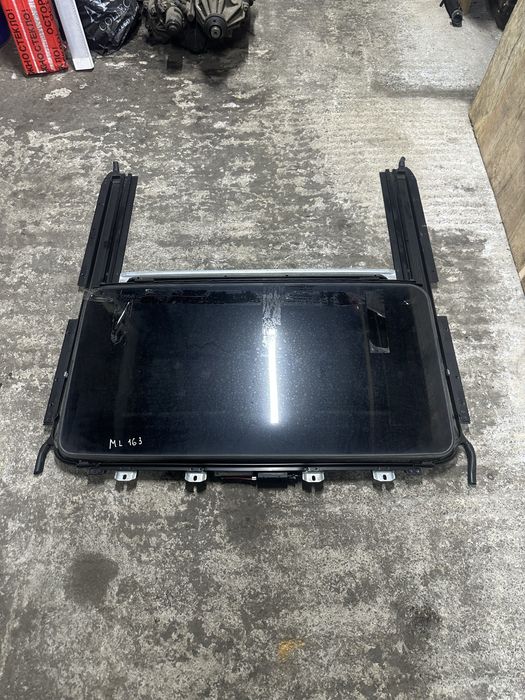 Люк Mersedes benz Ml 163 ML ml163