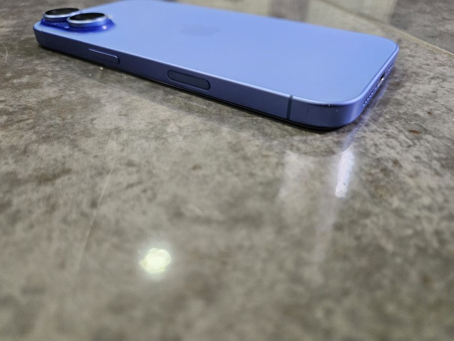 Iphone 16 ca nou stare impecabila