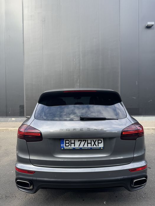 Porsche Cayenne 3.0 L diesel