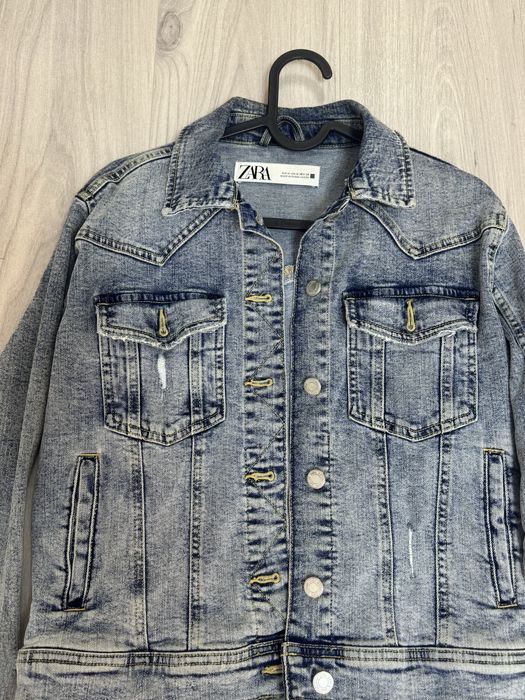 Geaca de blugi Zara