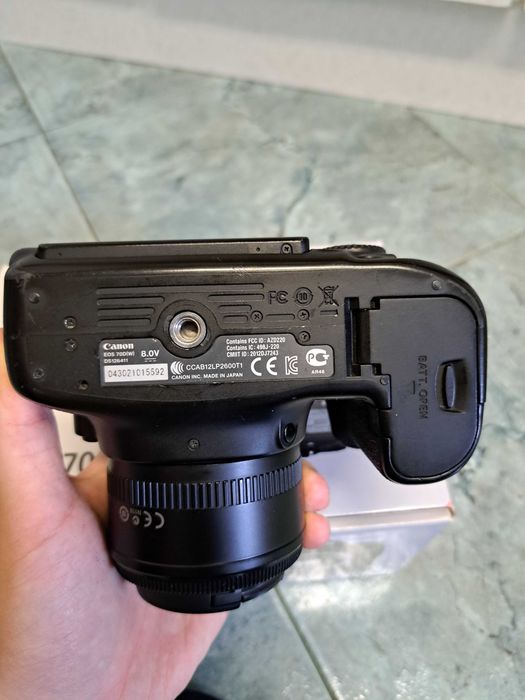Vand  camera canon 70d