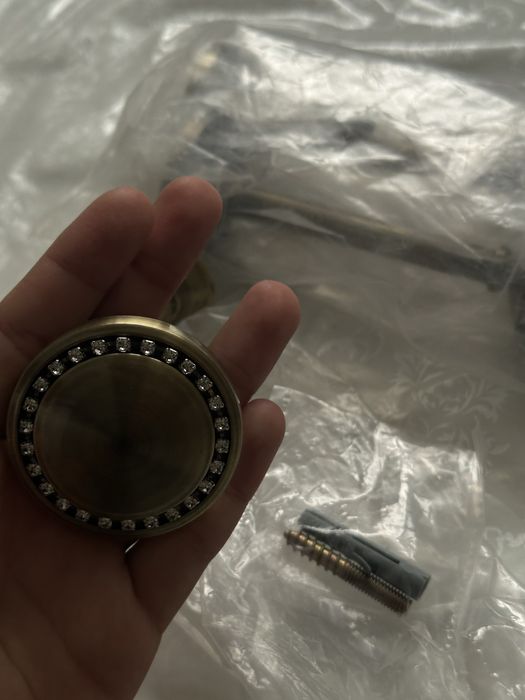 Кручок для штор