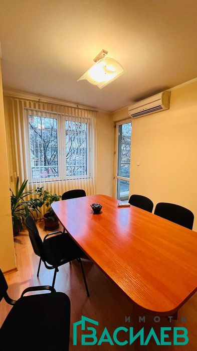 Продава ОФИС град София, Зона Б-18